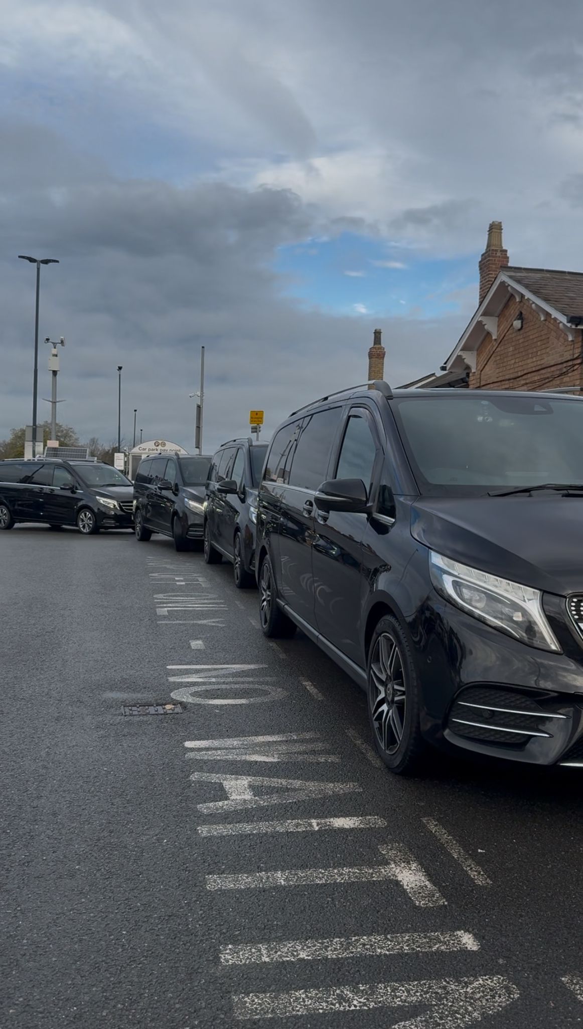 Manchester to London Chauffeur Service Manchester Chauffeur