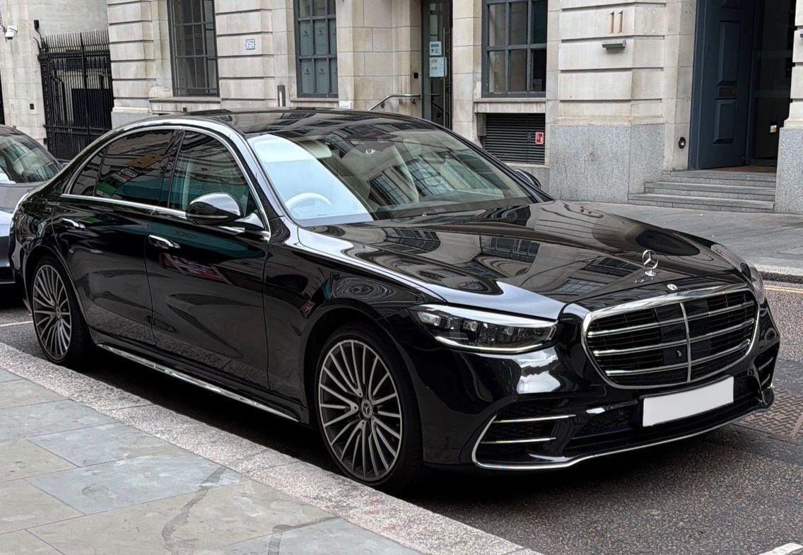 Wigan Chauffeur Service Manchester Chauffeur