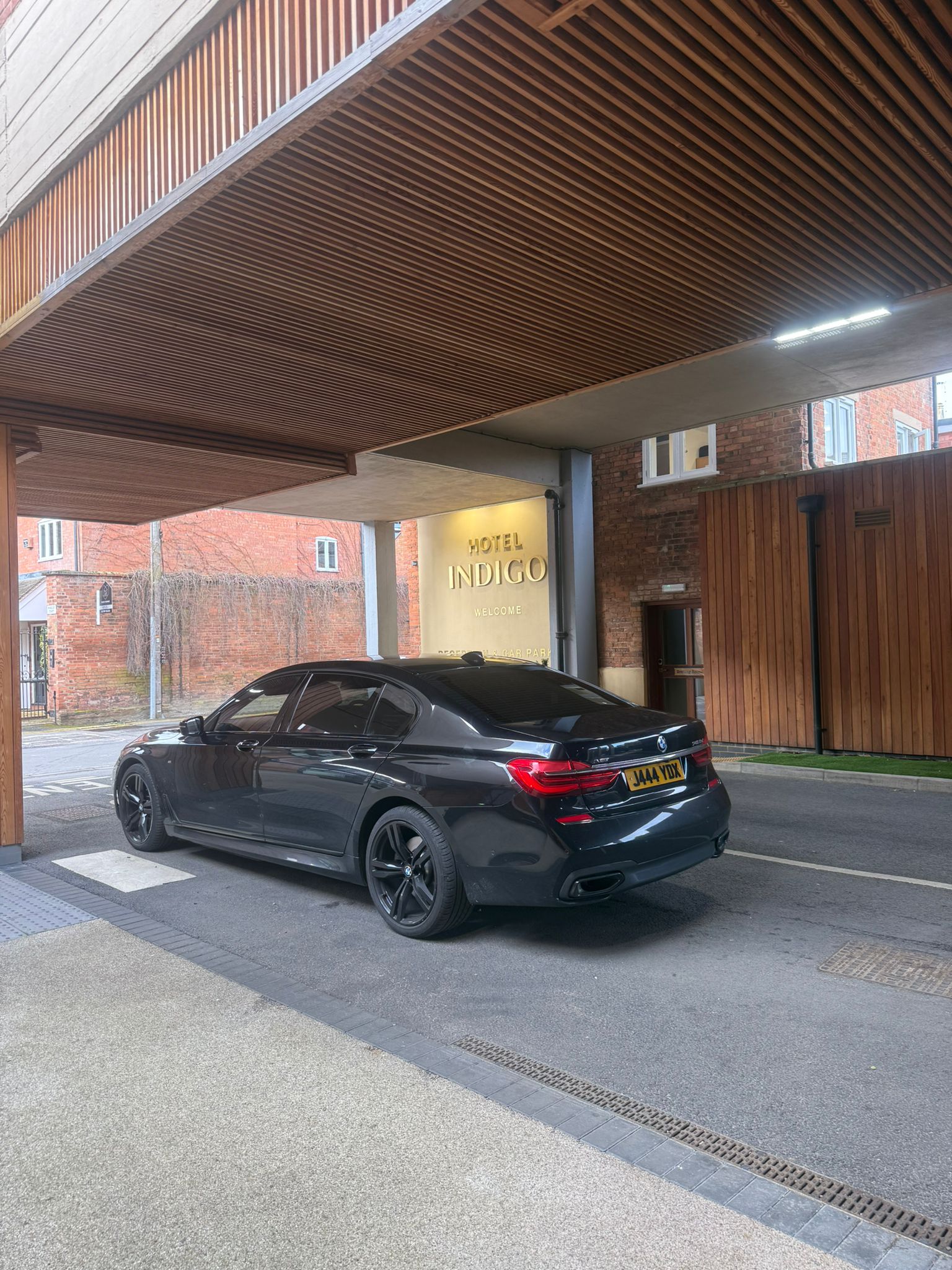 Our Chauffeur Services Manchester Chauffeur